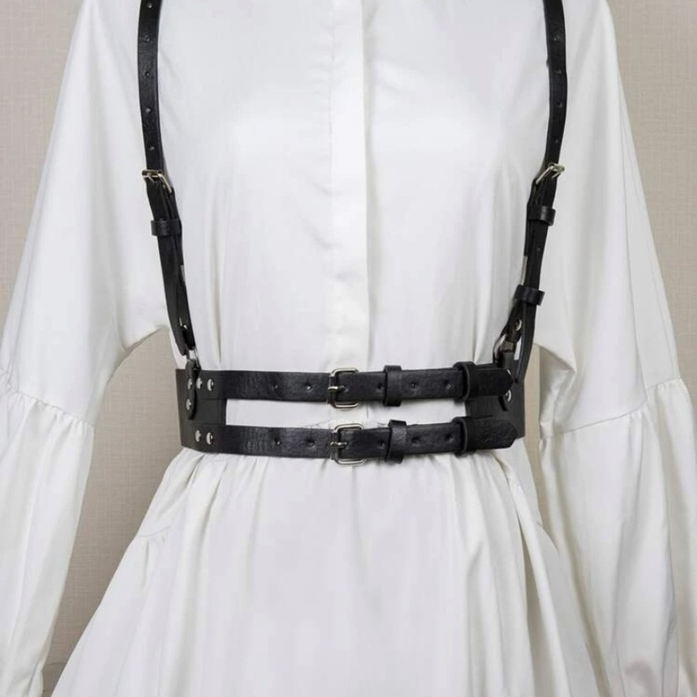 Shein Solid Harness Belt